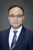 于斌 照片