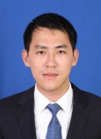 尤力 照片