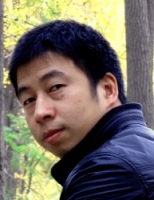杨万扣 照片