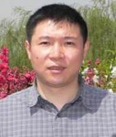 杨春 照片