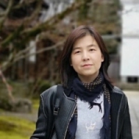 杨靖 照片