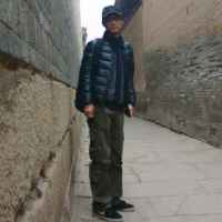 曾明 照片