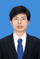 崔国龙 照片