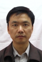 胡明 照片