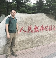 杜华君 照片