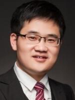 贾坤 照片
