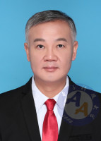 刘强 照片