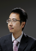 李西峰 照片
