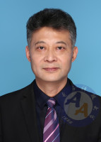 李辉 照片