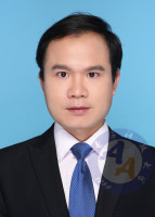 彭琛 照片