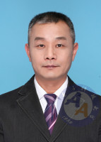 任向阳 照片