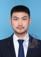 施孟佶 照片