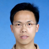 陶斯禄 照片