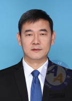 吴绍炜 照片