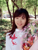韦晨 照片