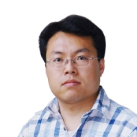 杨立峰 照片