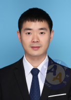 张羿 照片