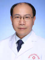 李良华 照片
