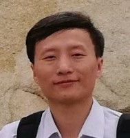 鲍俊林 照片