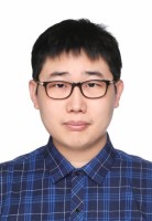 邴健 照片