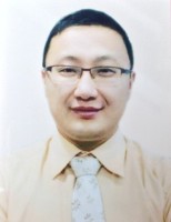 陈佶 照片