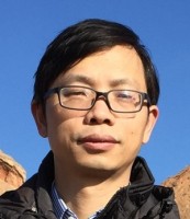 邓建国 照片