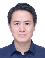 丁雁南 照片