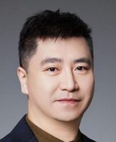 郭鹏 照片
