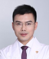 高强 照片
