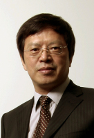 高毅 照片