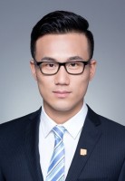 耿哲 照片