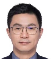 高超 照片