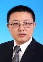 龚辉 照片