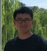 何万兵 照片