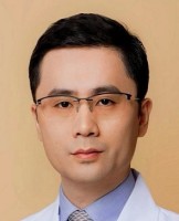 何凯 照片