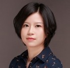 何苗 照片