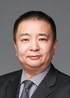 金力 照片