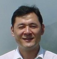 刘建华 照片