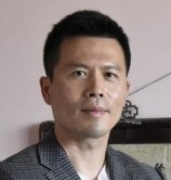 刘晔 照片