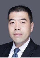 刘鹏 照片