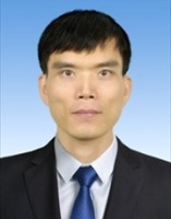 李建华 照片