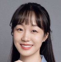 李昕 照片