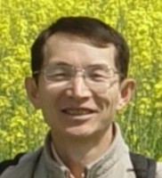 李春 照片