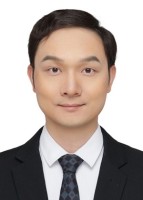 李颖 照片