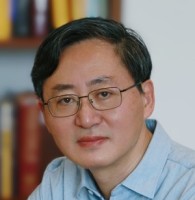 李骏 照片