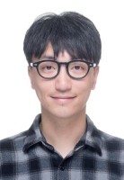 赖骏楠 照片