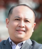刘勇 照片