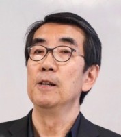 刘闯 照片
