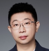 李显赫 照片