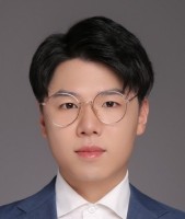 李朝阳 照片